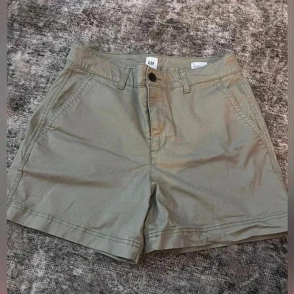 GAP Pants - GAP Girlfriend Khaki Size 12
